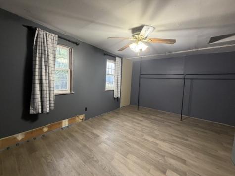 1435 Sharon Road Bridgewater PA 15009