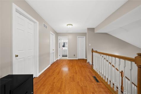 195 Cambria Hill Drive Tarentum PA 15084