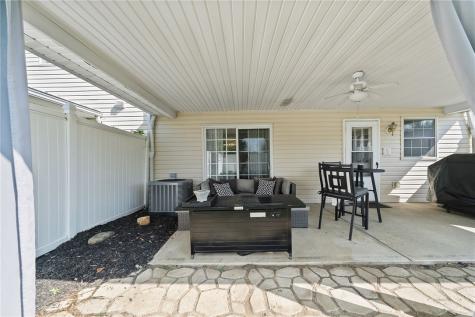 195 Cambria Hill Drive Tarentum PA 15084