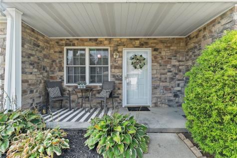 195 Cambria Hill Drive Tarentum PA 15084