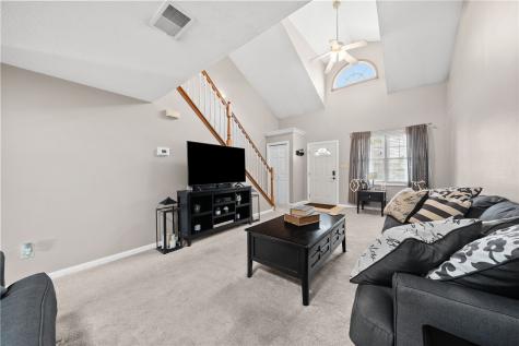 195 Cambria Hill Drive Tarentum PA 15084