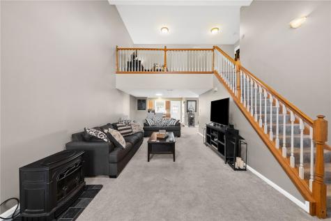 195 Cambria Hill Drive Tarentum PA 15084