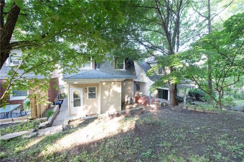 1436 Park Boulevard Dormont PA 15216