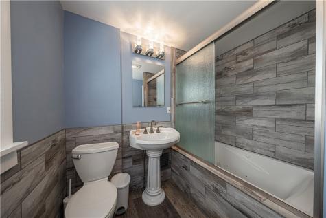 1116 Muldowney Avenue Lincoln Place PA 15207