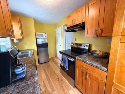 406 Opre Avenue Grove City Boro PA 16127