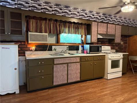 597 Market St., Leechburg, Pa Leechburg Boro PA 15656