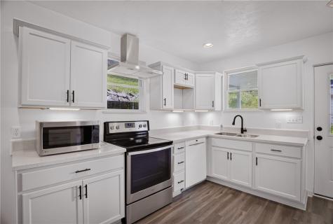 635 Valley Street Oakmont PA 15139