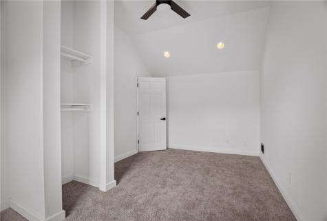 635 Valley Street Oakmont PA 15139