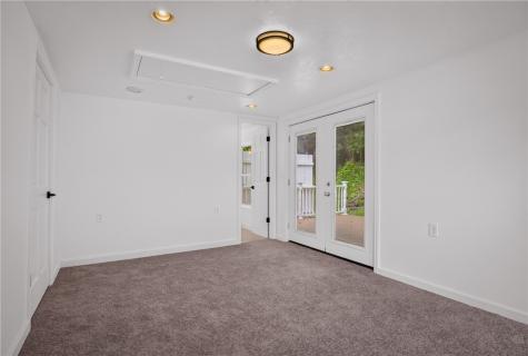 635 Valley Street Oakmont PA 15139