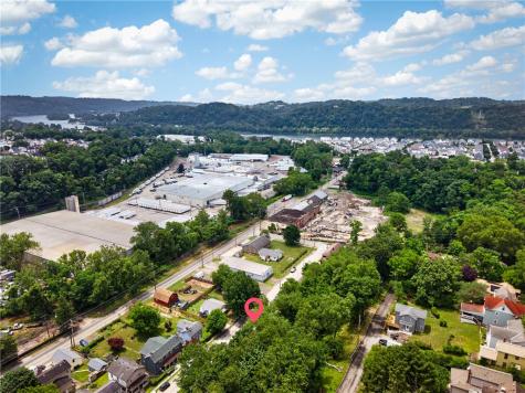 635 Valley Street Oakmont PA 15139