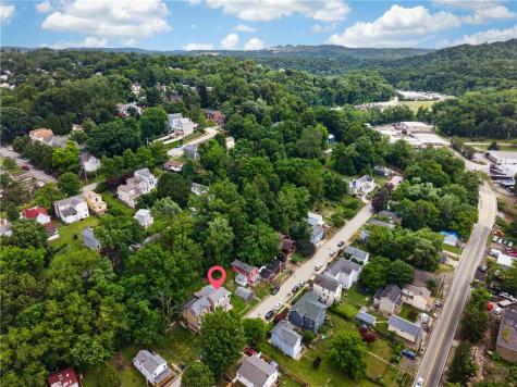 635 Valley Street Oakmont PA 15139