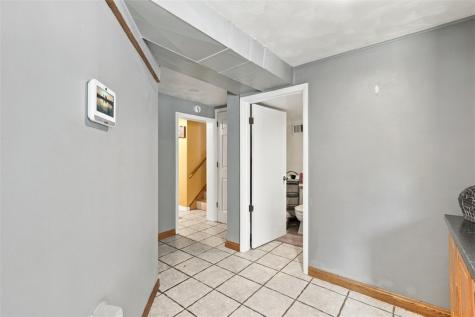 309 Young Avenue Township Of But Nw PA 16001