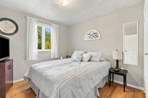 309 Young Avenue Township Of But Nw PA 16001