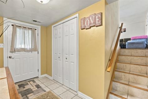 309 Young Avenue Township Of But Nw PA 16001