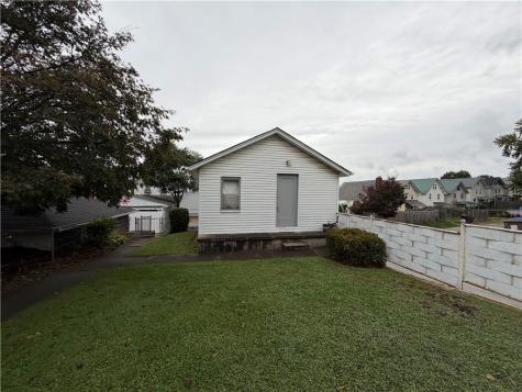 1617 Freeport Road Arnold PA 15068