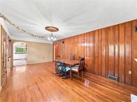 644 Freeport Jefferson Township PA 16002
