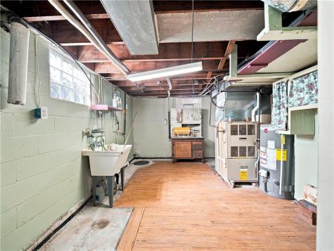 644 Freeport Jefferson Township PA 16002