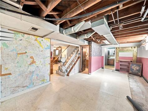 644 Freeport Jefferson Township PA 16002