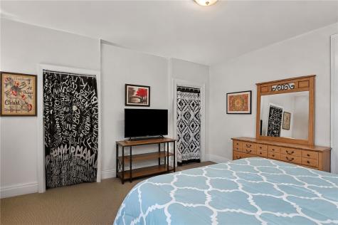 6723 Greenwood Street Morningside PA 15206