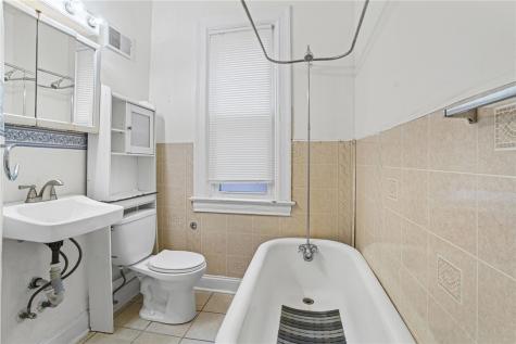 6723 Greenwood Street Morningside PA 15206