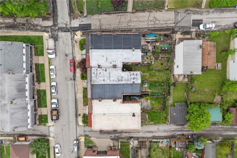 6723 Greenwood Street Morningside PA 15206