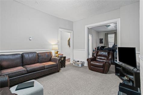 6723 Greenwood Street Morningside PA 15206