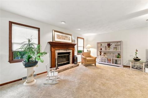 212 Apple Hill Drive Delmont PA 15626