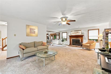 212 Apple Hill Drive Delmont PA 15626
