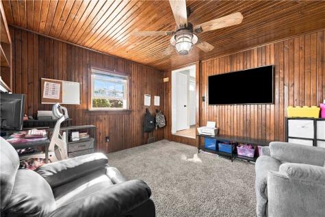 1625 Elderslee Road Baldwin Boro PA 15227