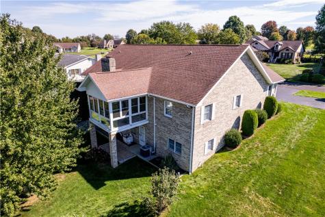 107 N Hazelnut Drive Mt Pleasant Township PA 15666