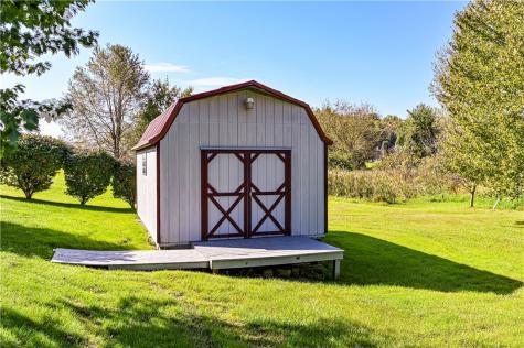107 N Hazelnut Drive Mt Pleasant Township PA 15666