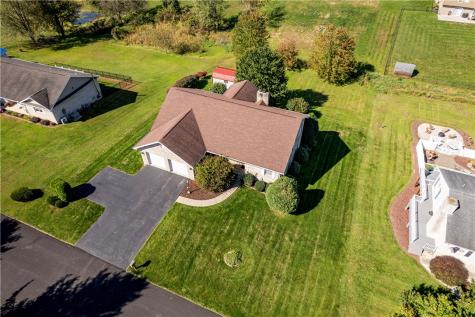 107 N Hazelnut Drive Mt Pleasant Township PA 15666