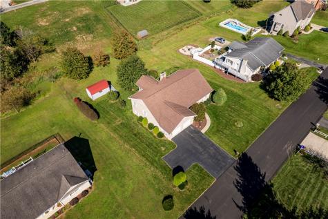107 N Hazelnut Drive Mt Pleasant Township PA 15666