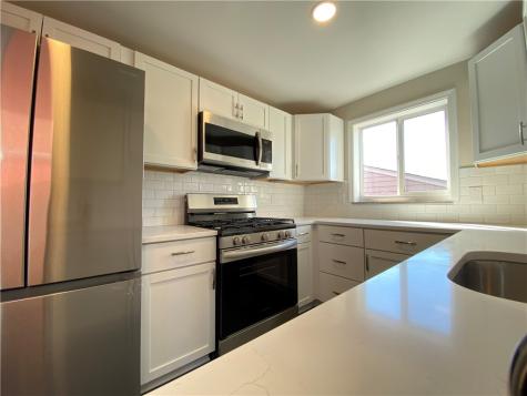 5028 Skylark Avenue West Mifflin PA 15122