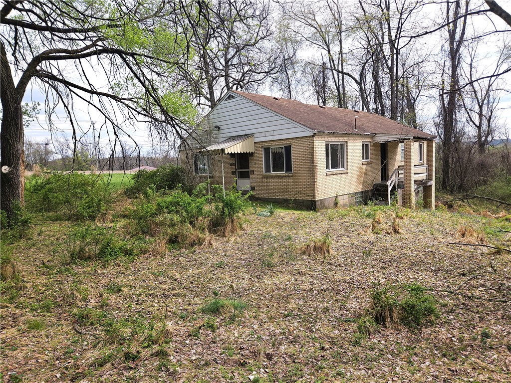 6079 William Penn Highway Export PA 15632