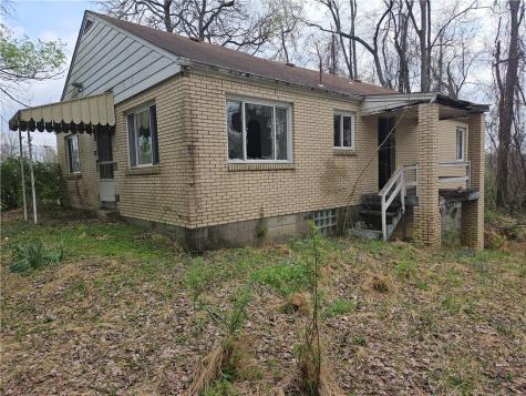 6079 William Penn Highway Export PA 15632