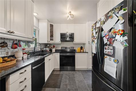 11 Pine Street City Of Washington PA 15301