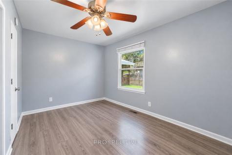 11 Pine Street City Of Washington PA 15301