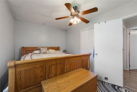 11 Pine Street City Of Washington PA 15301