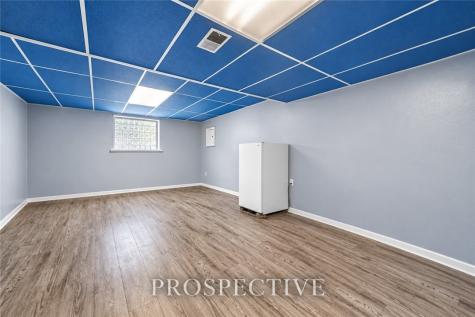 11 Pine Street City Of Washington PA 15301