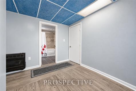 11 Pine Street City Of Washington PA 15301