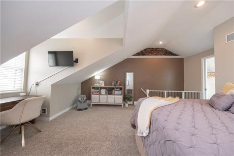 163 42nd Street Lawrenceville PA 15201