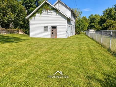 106 Main Street Franklin Township PA 15480