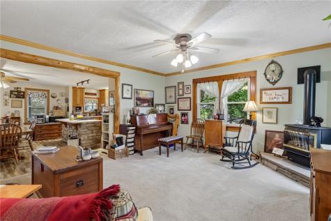 1634 Perry Highway Portersville Boro PA 16051