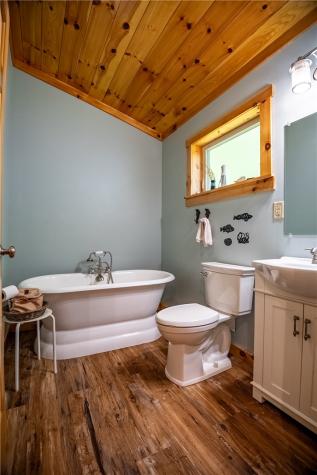 470 Truitt Road Scrubgrass Township PA 16374