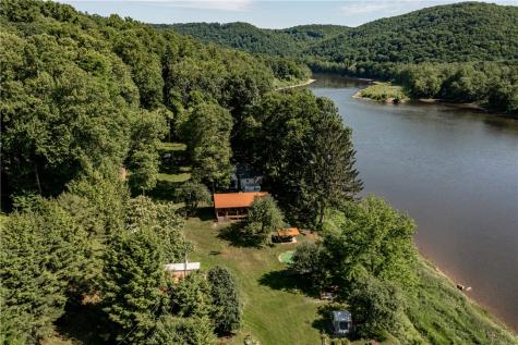 470 Truitt Road Scrubgrass Township PA 16374