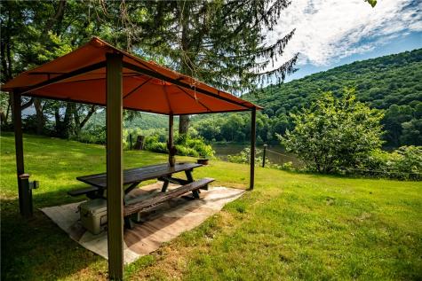 470 Truitt Road Scrubgrass Township PA 16374