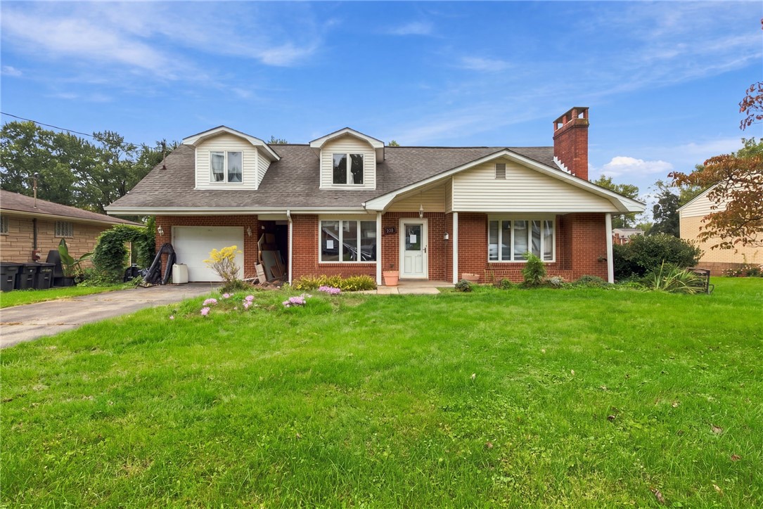 712 William Drive Level Green PA 15085