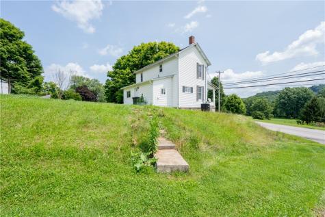 102 Amherst Lane Ligonier Township PA 15658