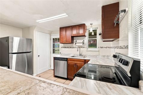 1538 Woodbine Street Stanton Heights PA 15201